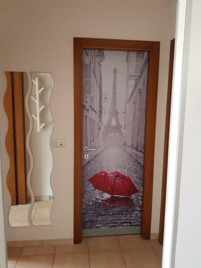 Casa Ilona Lägenhet Pineto Exteriör bild